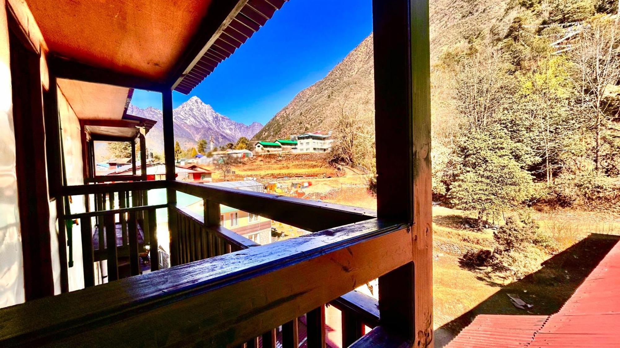 Lama Hotel - Cafe De Himalaya Lukla Eksteriør bilde